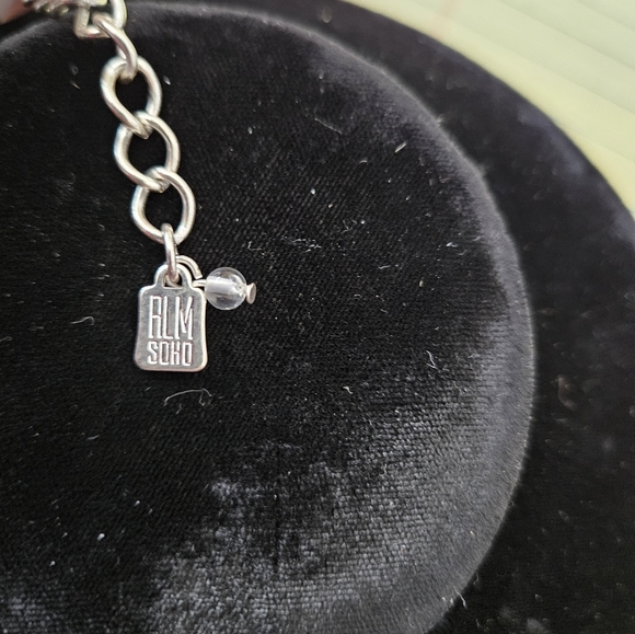 Robert Lee Morris Soho Silver Tone Double Paddle Pendant Necklace - Picture 3 of 5